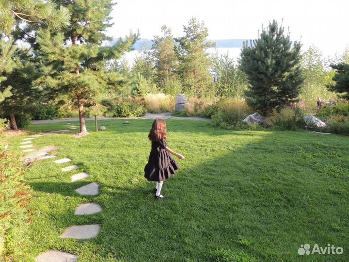 Платье для девочки, рост 146см