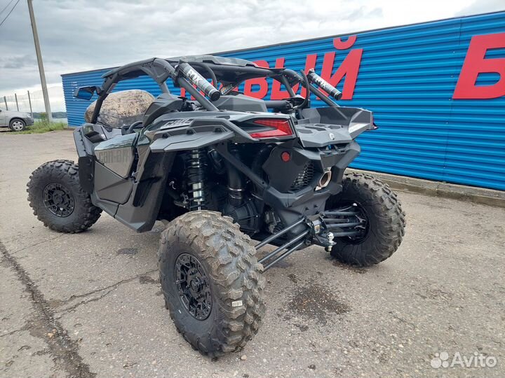 BRP Can-Am Maverick XRS Turbo RR