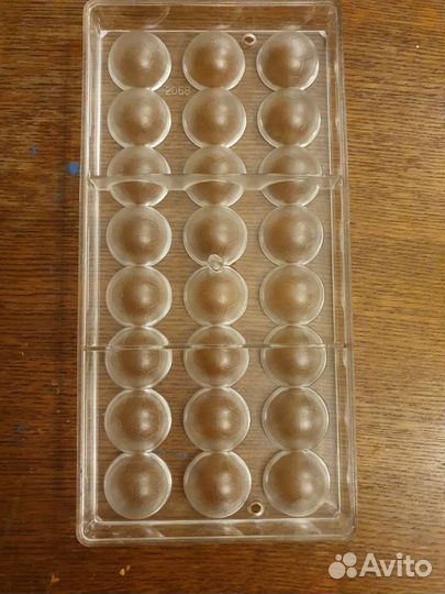 Поликарбонатная форма для шоколадных конфет