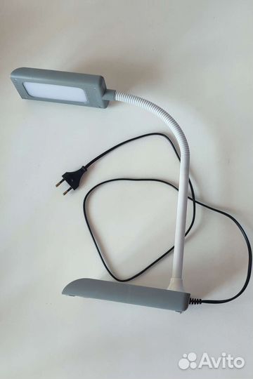 Лампа настольная led