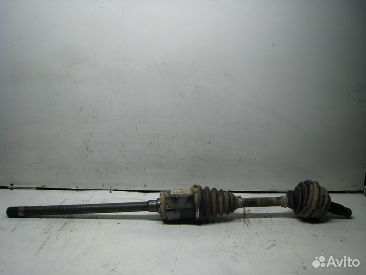 BMW X5 E53 2003 3.0D полуось передняя правая