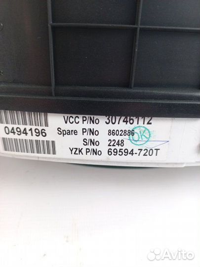 Панель приборов Volvo S60 S80 V70 XC70 оригинал