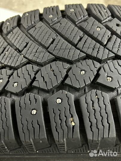 Continental ContiIceContact 4x4 235/55 R17 103T