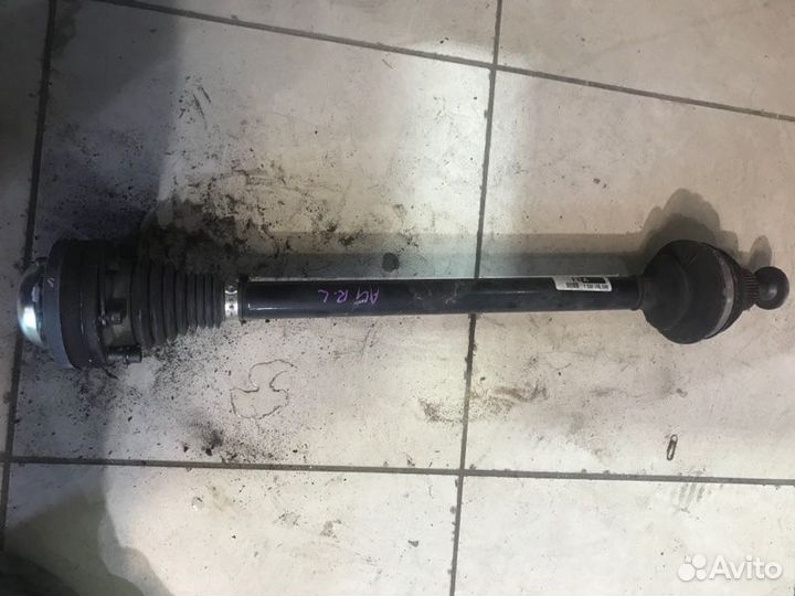 Привод задний левый Audi A4 cdnf 2010