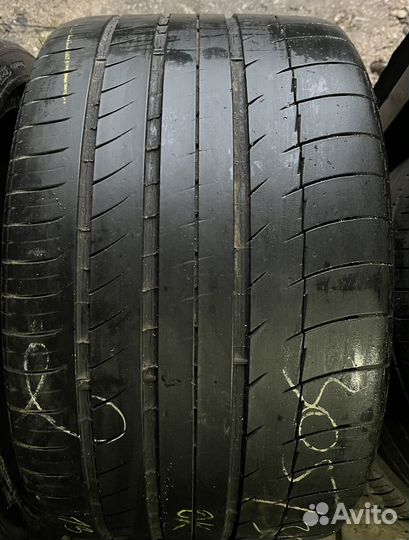 Michelin Pilot Sport 305/30 R19