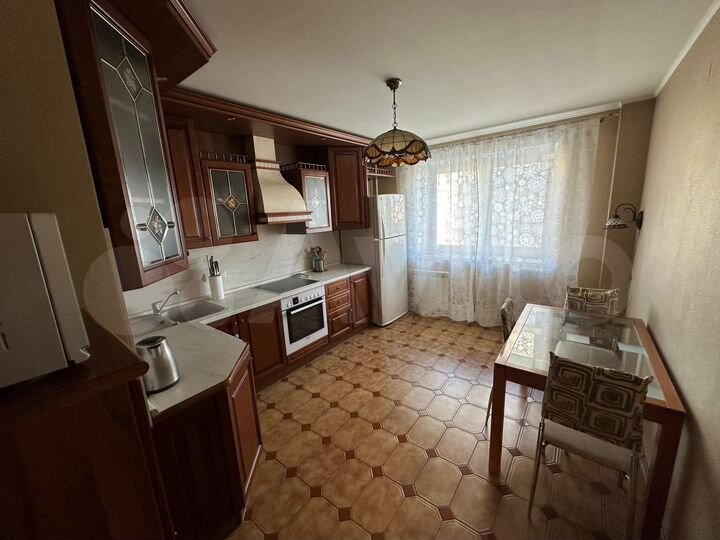 3-к. квартира, 83,7 м², 9/17 эт.