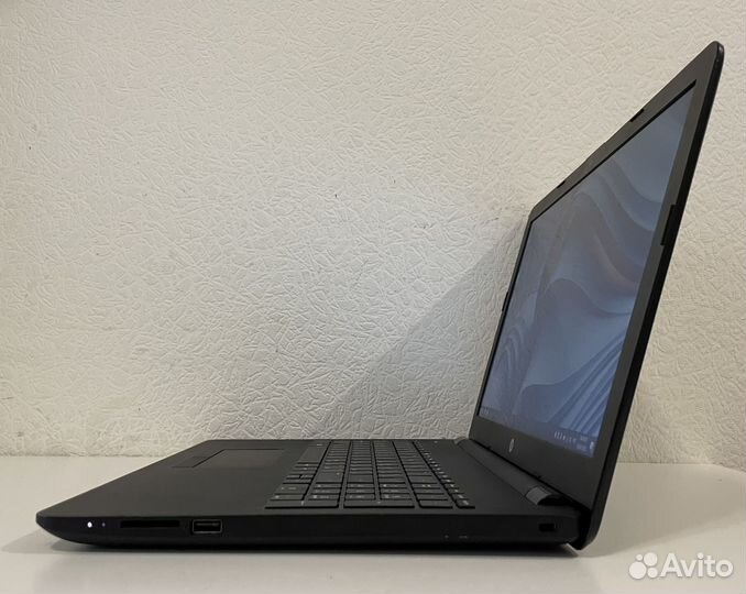 HP (E2-9000e 2.00GHz/8gb/Radeon R2/SSD 128gb)