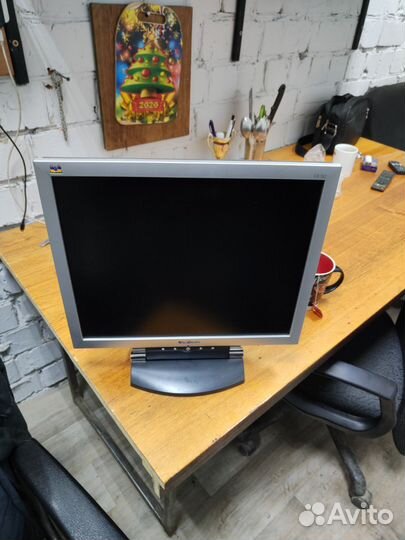Монитор для компьютера