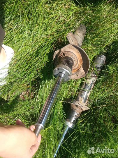 Амортизатор передний kia rio 3 бу цена за все