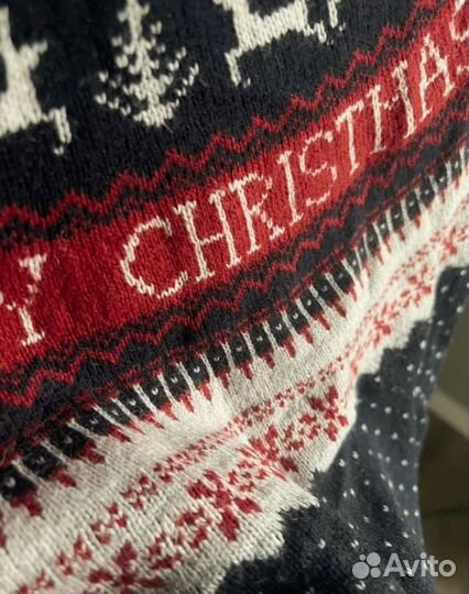 Свитер женский новогодний