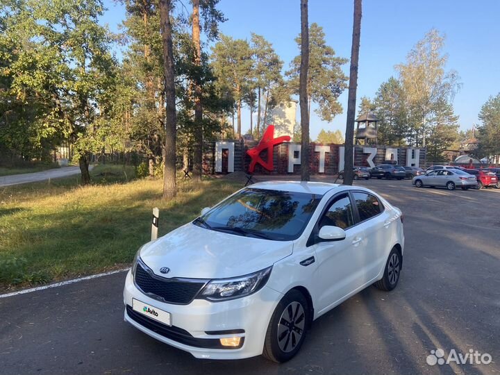 Kia Rio 1.6 AT, 2015, 121 000 км