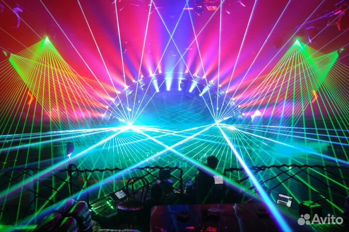 Аренда лазеров и лазерных эффектов. Лазерное шоу