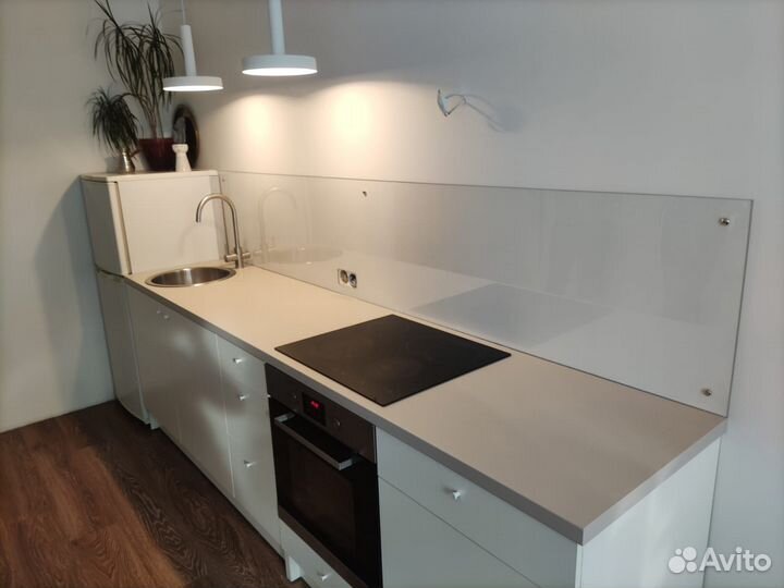 Стеклянный фартук на кухню, скиналли