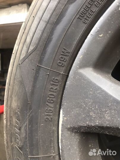 Nitto NT830 215/60 R16 97H