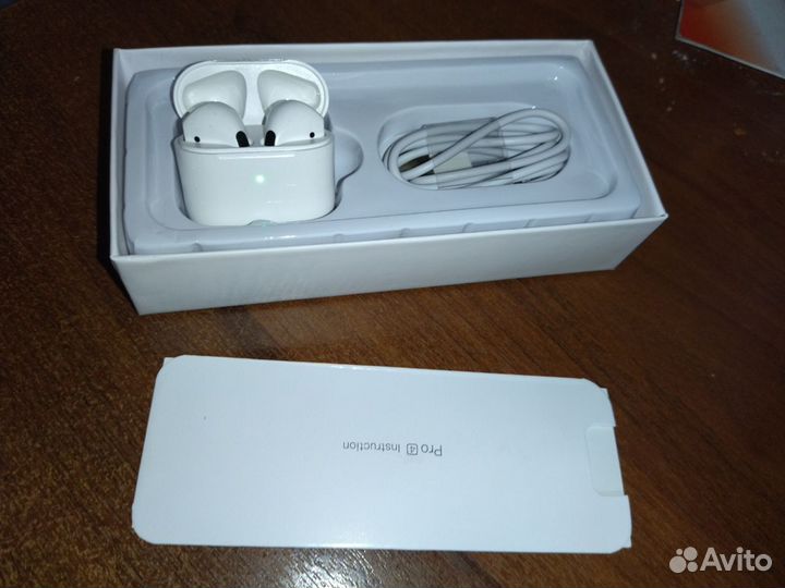 Беспроводная гарнитура Pro 4