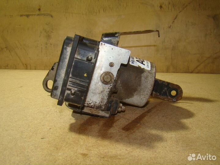 Блок ABS (насос) Hyundai Elantra 4 (HD)