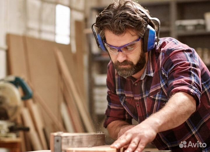 Разнорабочий на распил в Леруа