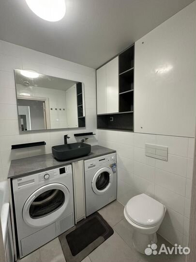 Комплект мебели для ванной комнаты пик