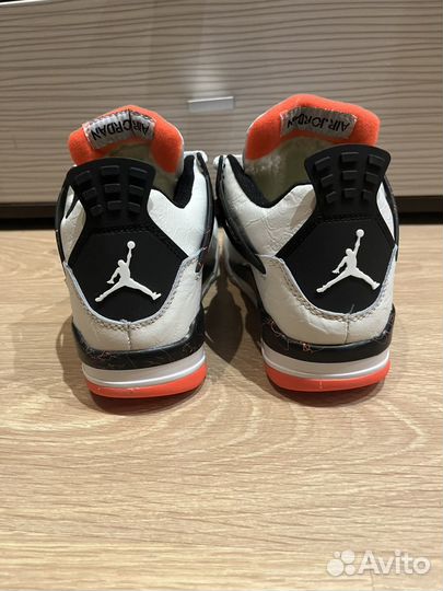 Nike air jordan 4 retro