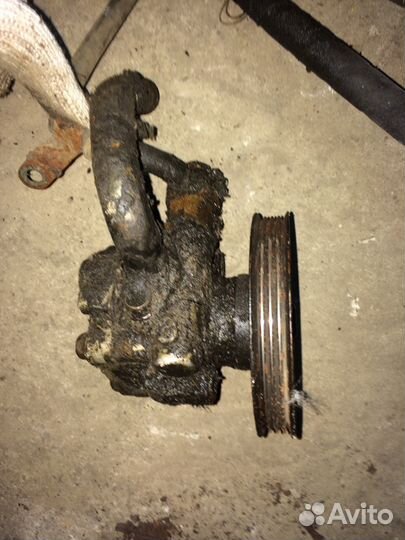 Насос гур Mazda xedos 6