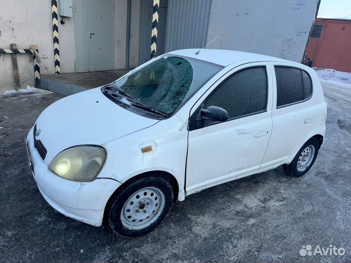 Toyota Vitz 1.0 AT, 2001, 250 000 км