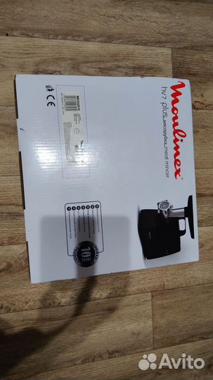 Мясорубка электрическая moulinex