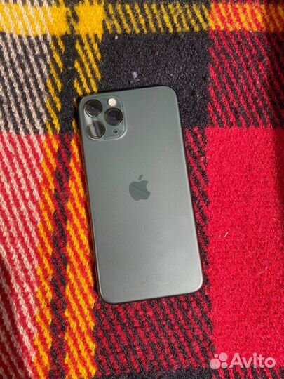 iPhone 11 Pro, 64 ГБ
