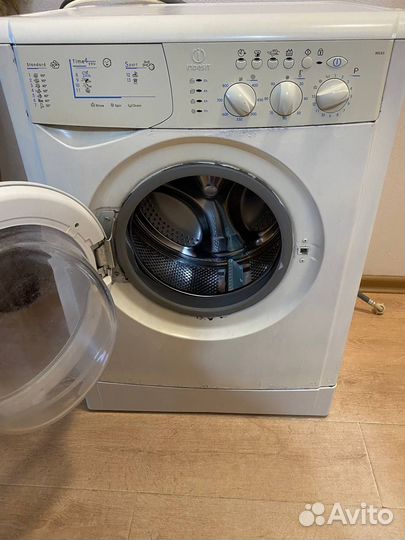 Стиральная машина indesit