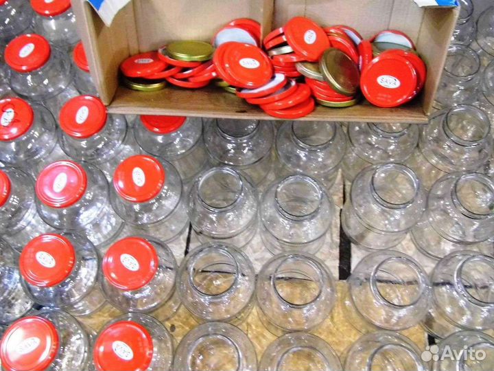 Банка стеклянная резьбовая (с крышкой)