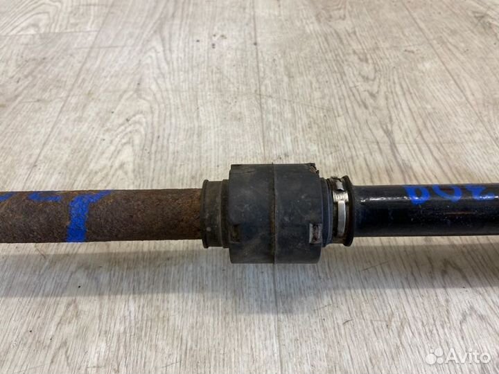 Привод передний правый Nissan Note E11 (1.4)