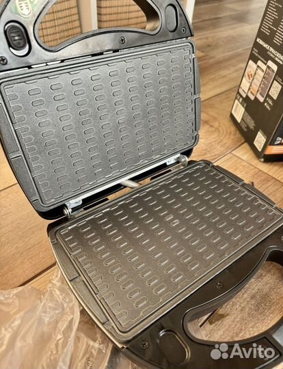 Вафельница Мультипекарь redmond RMB 616 / 3