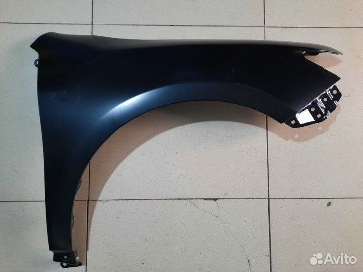 Крыло переднее правое Toyota Camry V50/V55