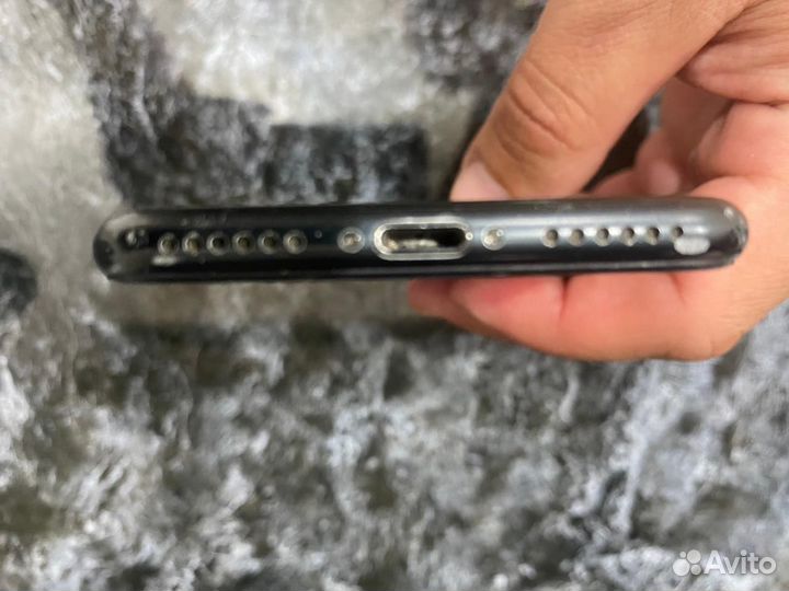 iPhone 7, 32 ГБ