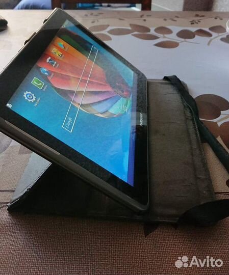 Планшет Samsung Galaxy Tab 2 10.1 GT-P5100
