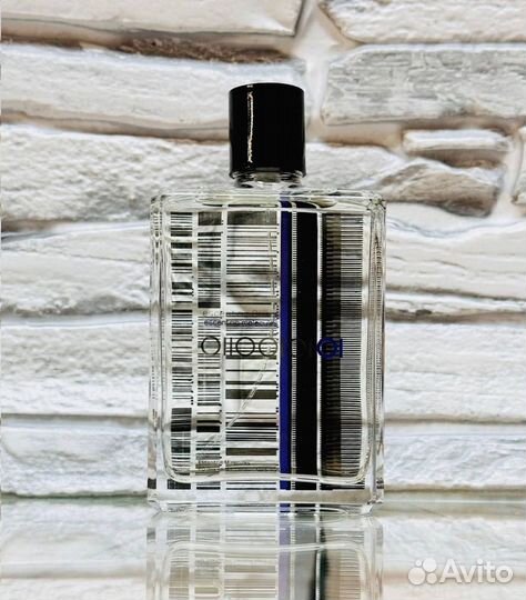 Escentric molecules 01 ОАЭ