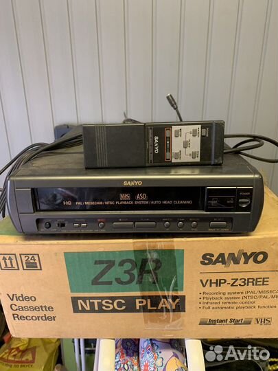 Видеоплеер vhs Sanyo продаю