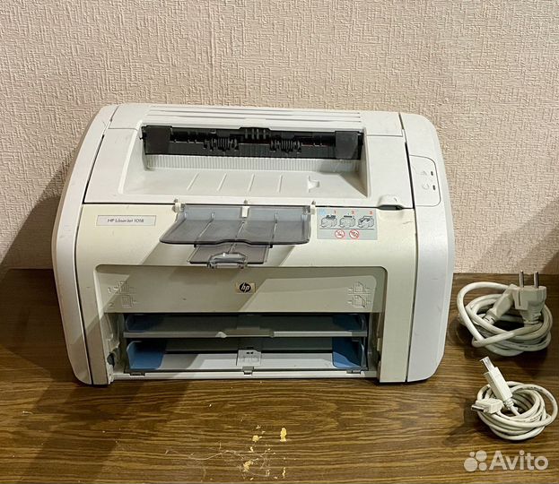 Принтер HP laserjet 1018
