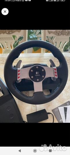 Руль Logitech G27