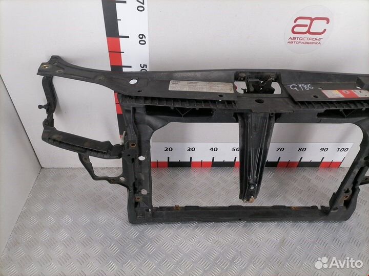 Панель передняя (телевизор) для Audi A3 8L