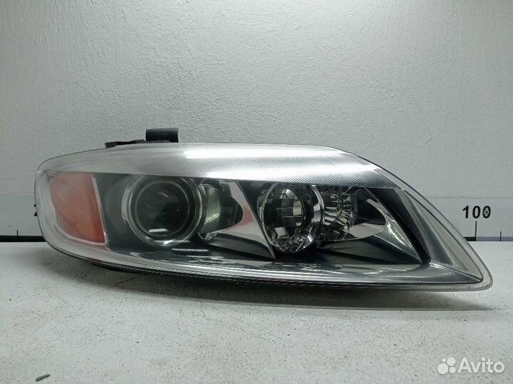 Фара правая Audi Q7