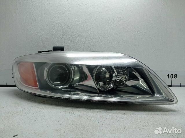 Фара правая Audi Q7