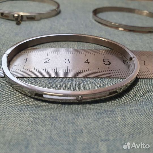 3 женских браслета Enfashion