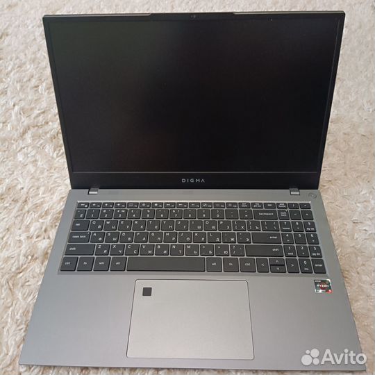 Ноутбук digma pro Fortis M