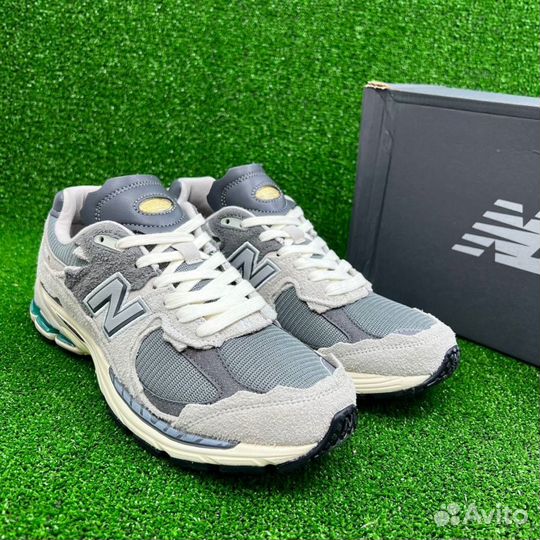 Кроссовки New Balance 2002R Grey