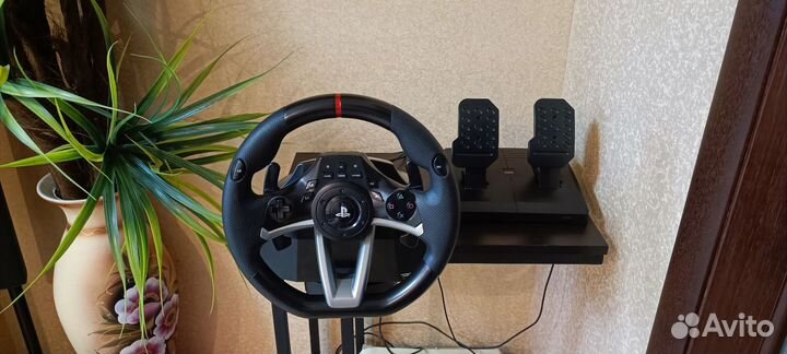 Игровой руль для PS4 Hori ps4-052