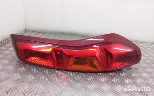 Фонарь задний правый nissan X-trail T31 (XUK17MY01