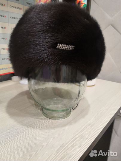 Берет женский норковый