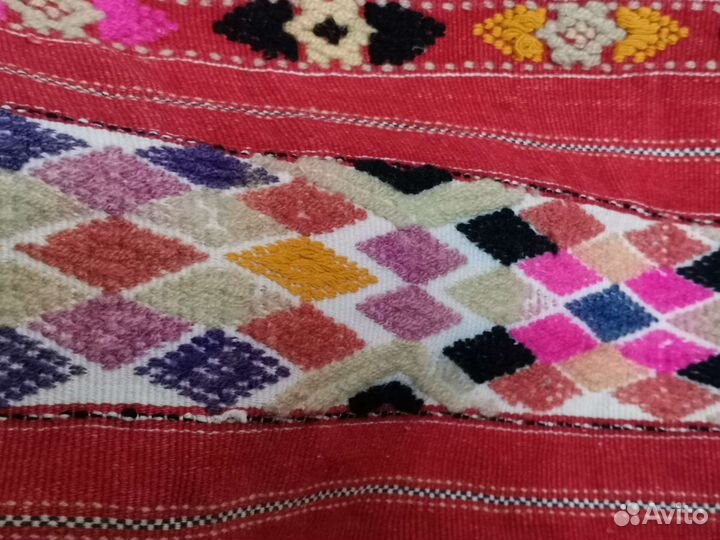 Сурпан старинный национальный (Ч)