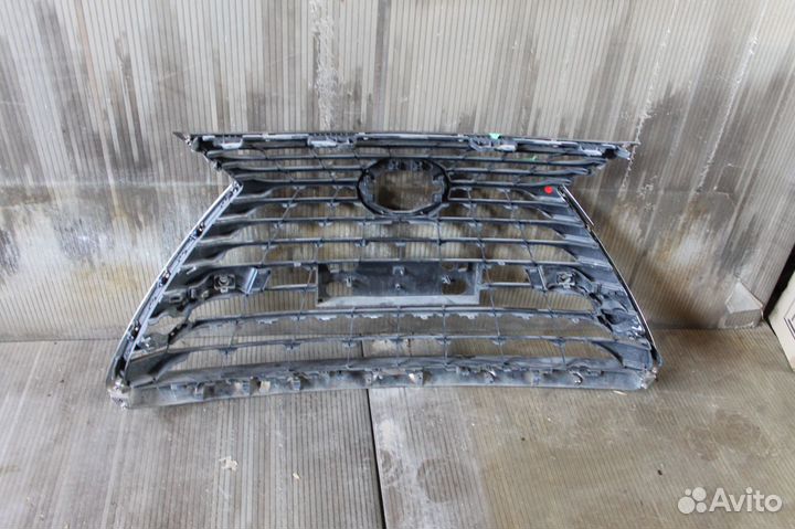 Решетка радиатора Lexus Nx200 (5310178110)