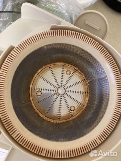 Соковыжималка Binatone JE-500